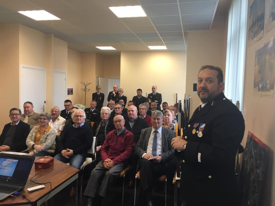 Journée d’échange gendarmerie, élus et partenaires en mairie de Watten