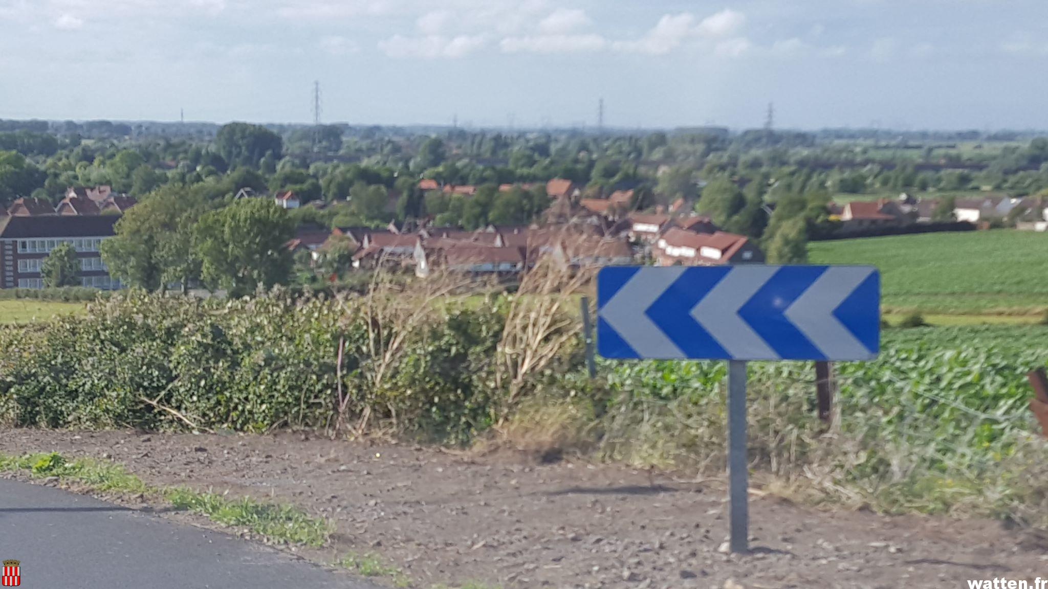 Travaux de busage des fossés de la rue de la Montagne