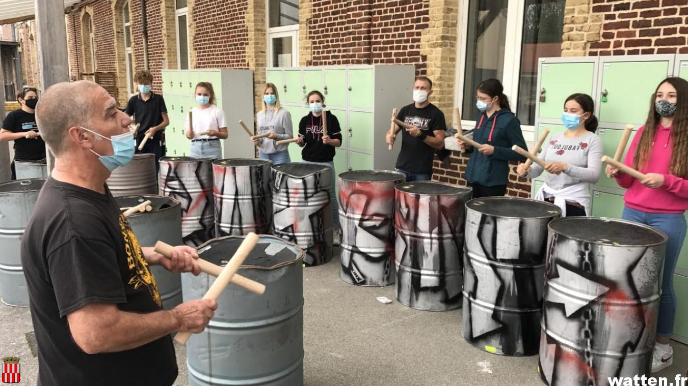 Watten : les Tambours du Bronx ont fait trembler les murs de l’institution du Sacré-Cœur!