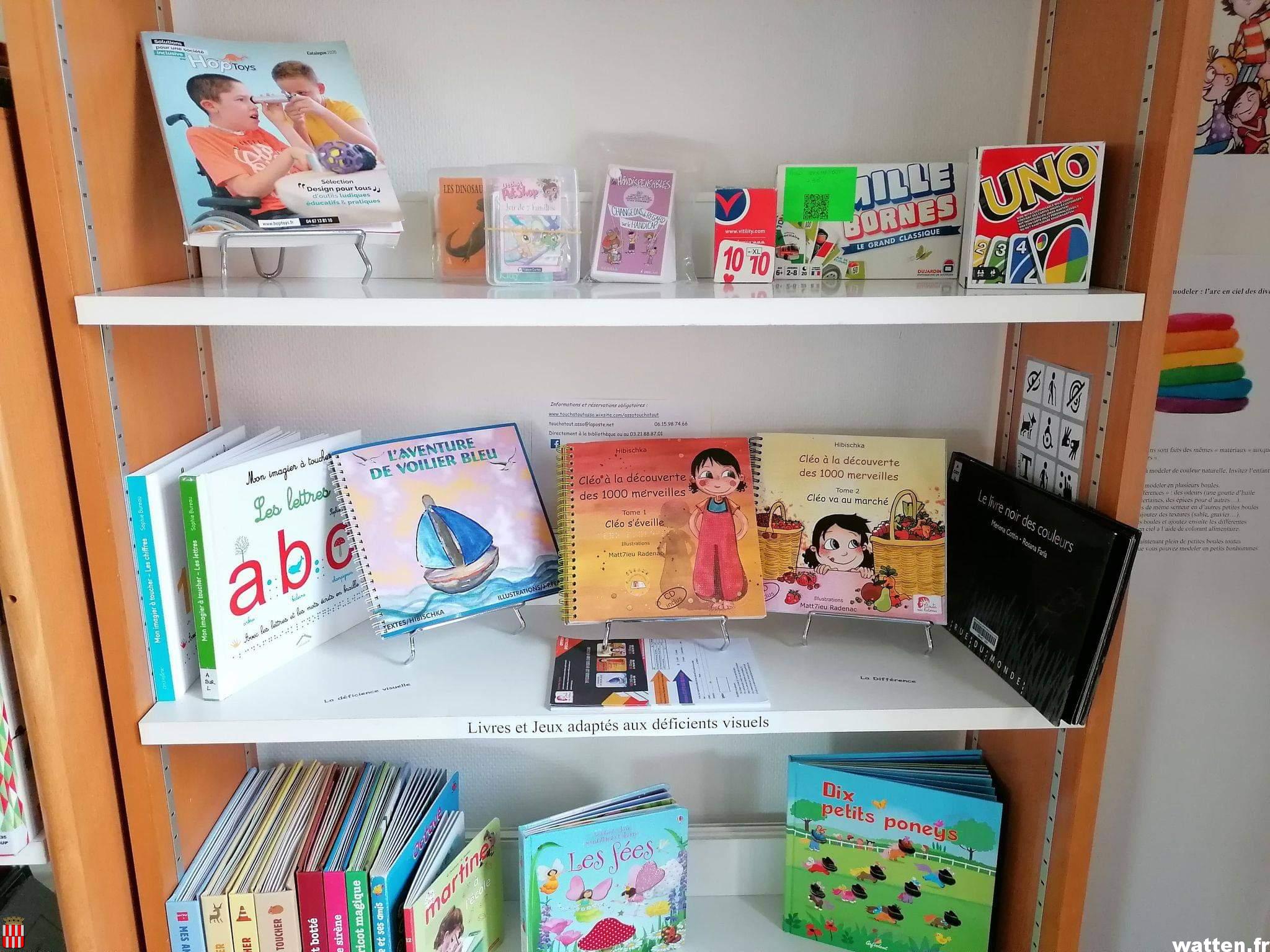 Un espace dédié au prêt « pour tous » à la bibliothèque de Watten