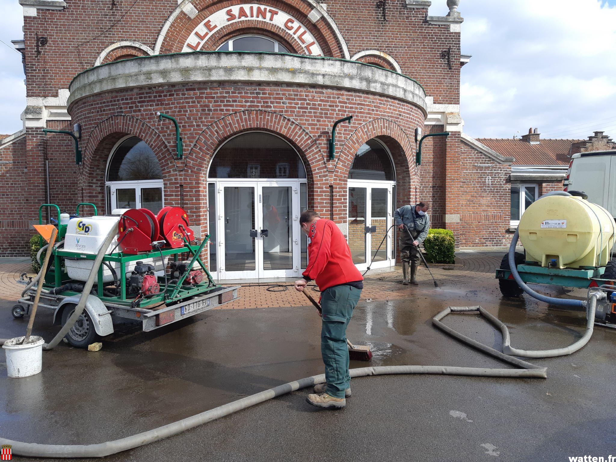 Nettoyage des bâtiments communaux par le personnel
