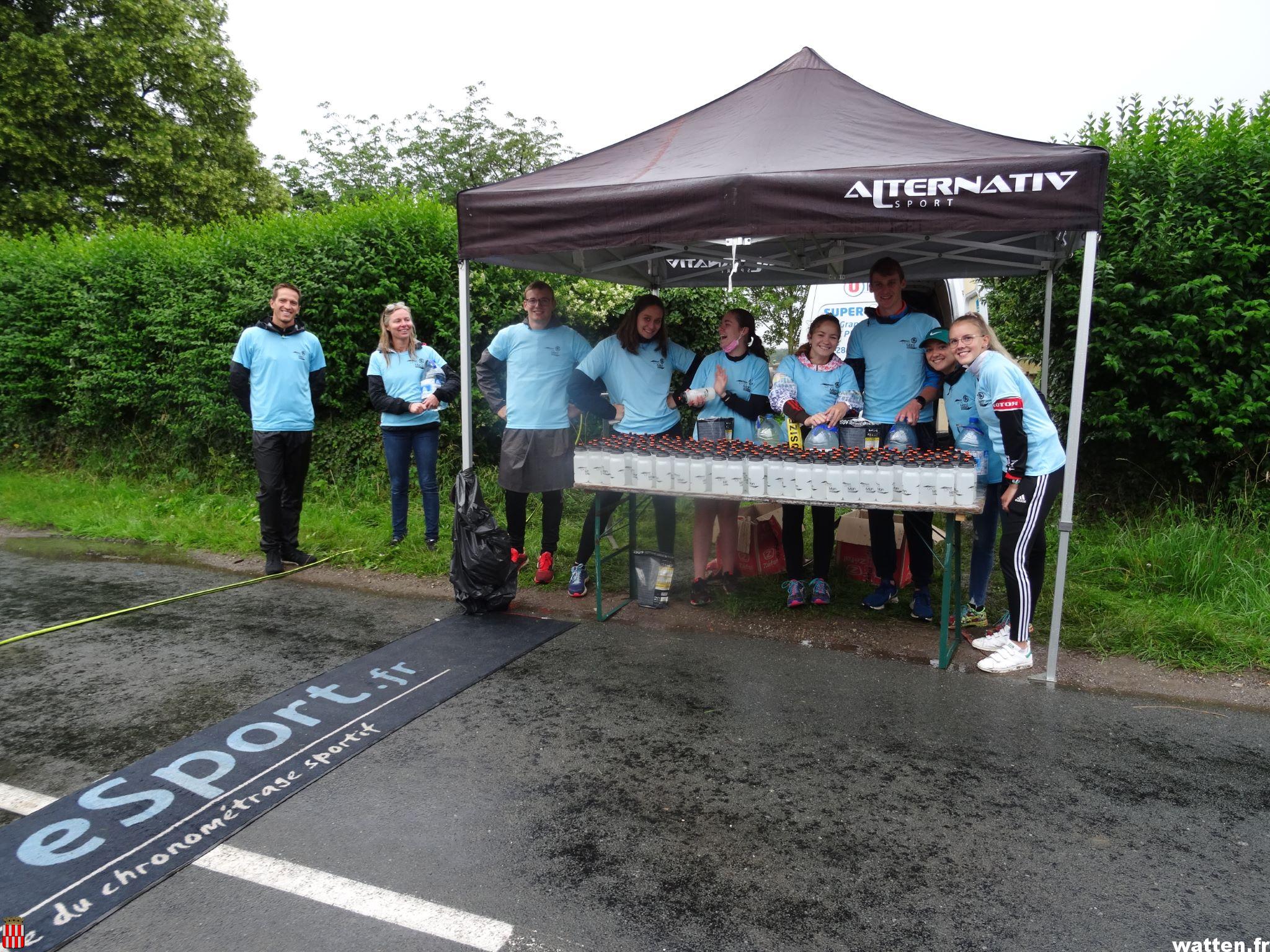 Merci aux signaleurs bénévoles pour le passage du Chtriman Gravelines à Watten