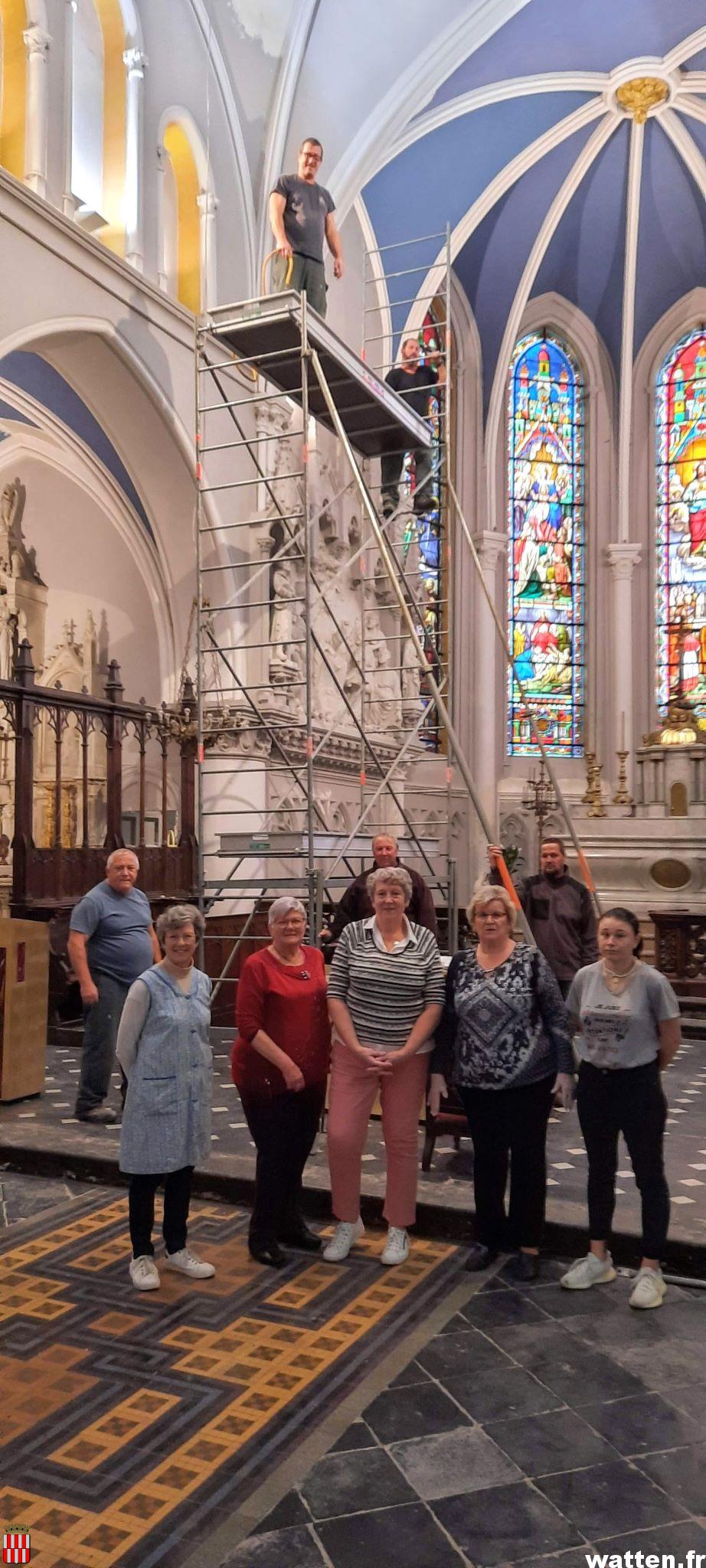 Travaux de rénovation des voûtes dans le chœur et les nefs de l'église Saint-Gilles