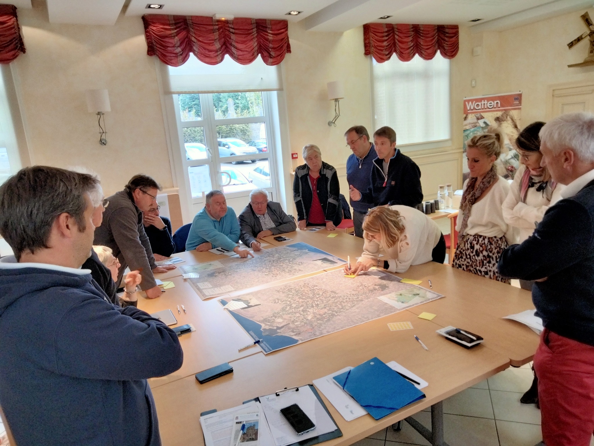 Un premier atelier en mairie pour la randonnée sur le Sivom des Rives de l’Aa et de la Colme