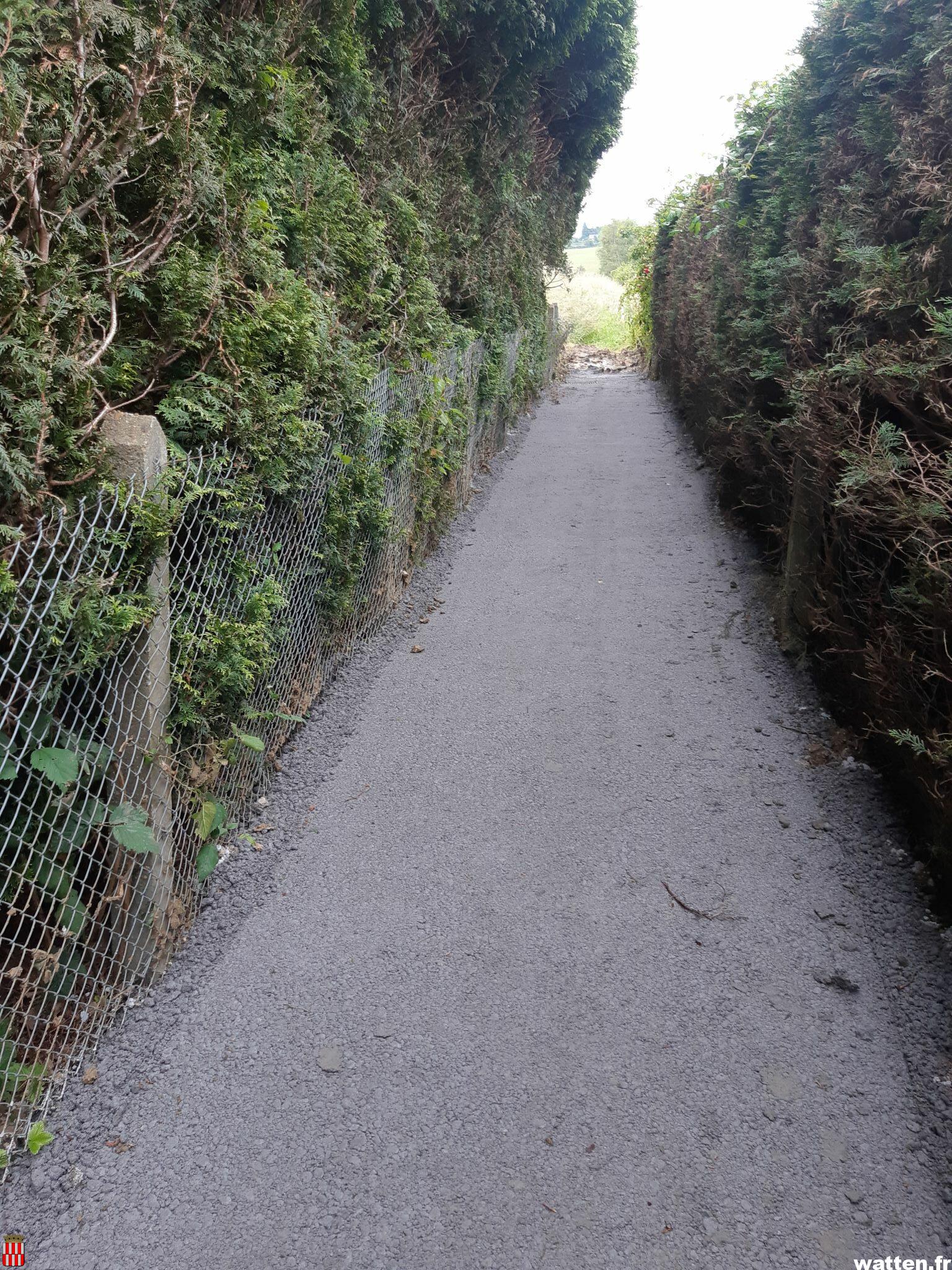 Des travaux d’évacuation des eaux derrière les habitations sont en partie réalisées rue des Marguerites