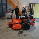 2025-03-14 livraison nouvelle tondeuse Sivom Aa Colme (4)