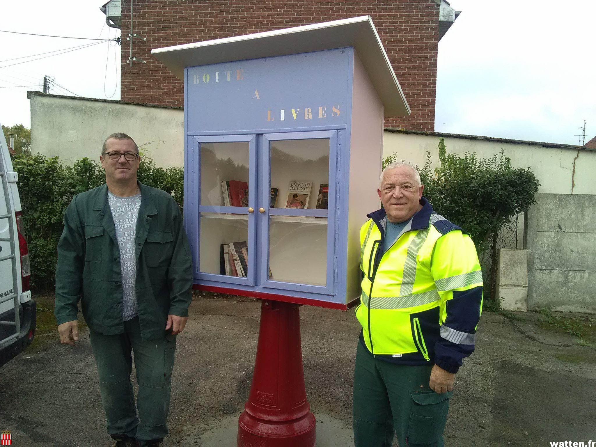 Une boîte à livres à Loverstel