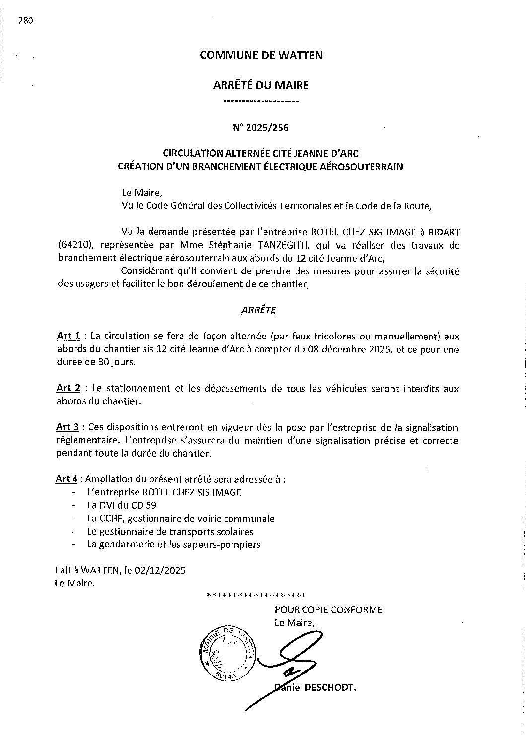 2025-256 arrêté du 02-12-2025 circulation alternée branchement électrique cité Jeanne d'Arc