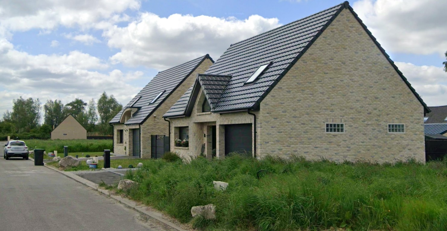 La résidence Coubronne à Watten : 17 parcelles viabilisées à vendre